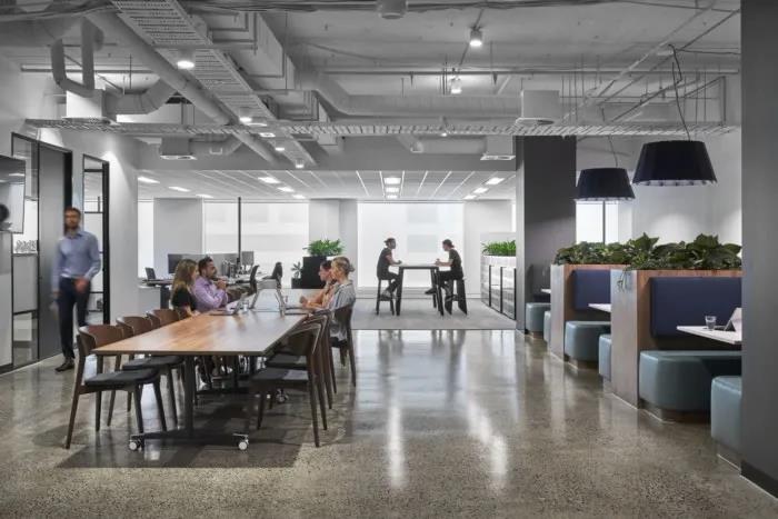 房地產辦公室公共區域設計