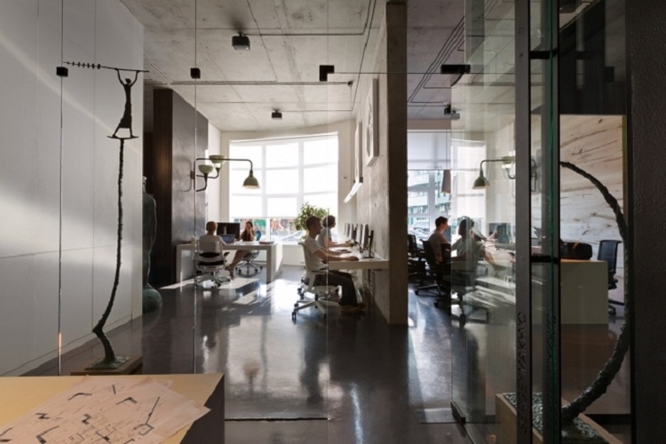 辦公室裝修高空作業：安全細節，不容小覷!